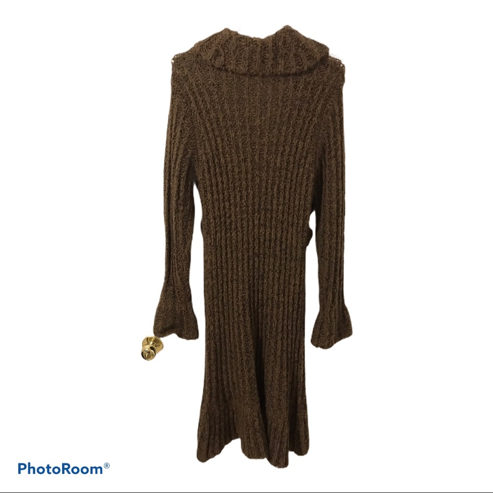CYC Ruffled Cardigan - Picture 2 of 2